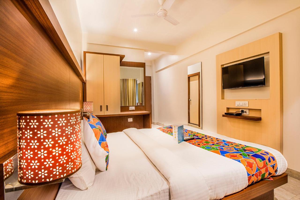 Fabhotel Spring Inn - Nr Borivali Station Malad Exterior photo