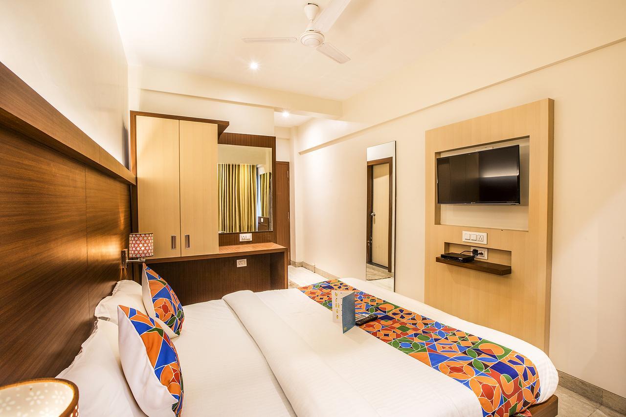 Fabhotel Spring Inn - Nr Borivali Station Malad Exterior photo